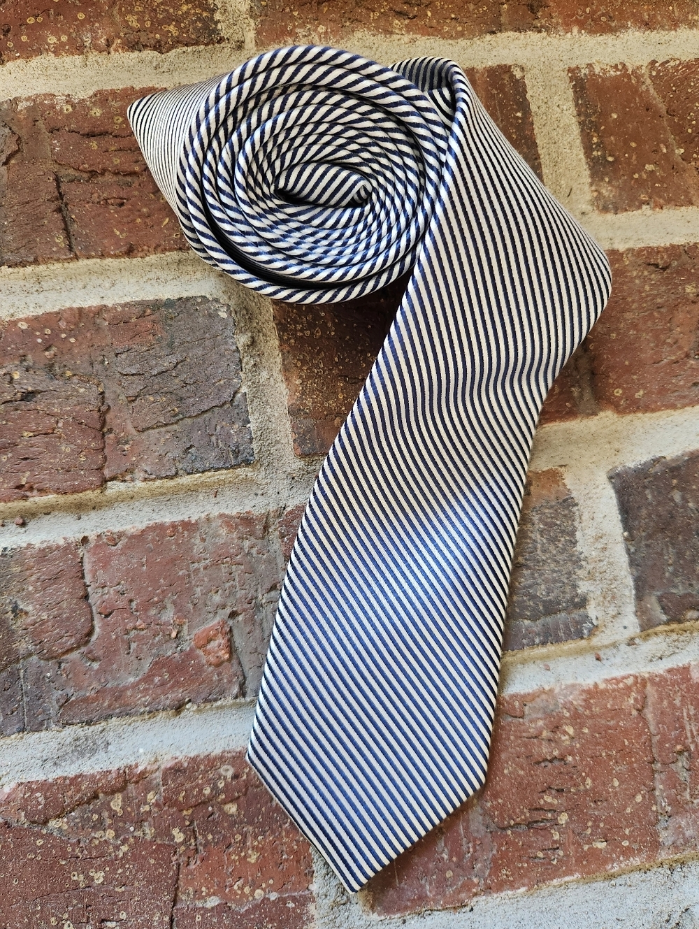 Gianfranco Men's Navy White Striped Woven Microfiber Handmade Tie Classic